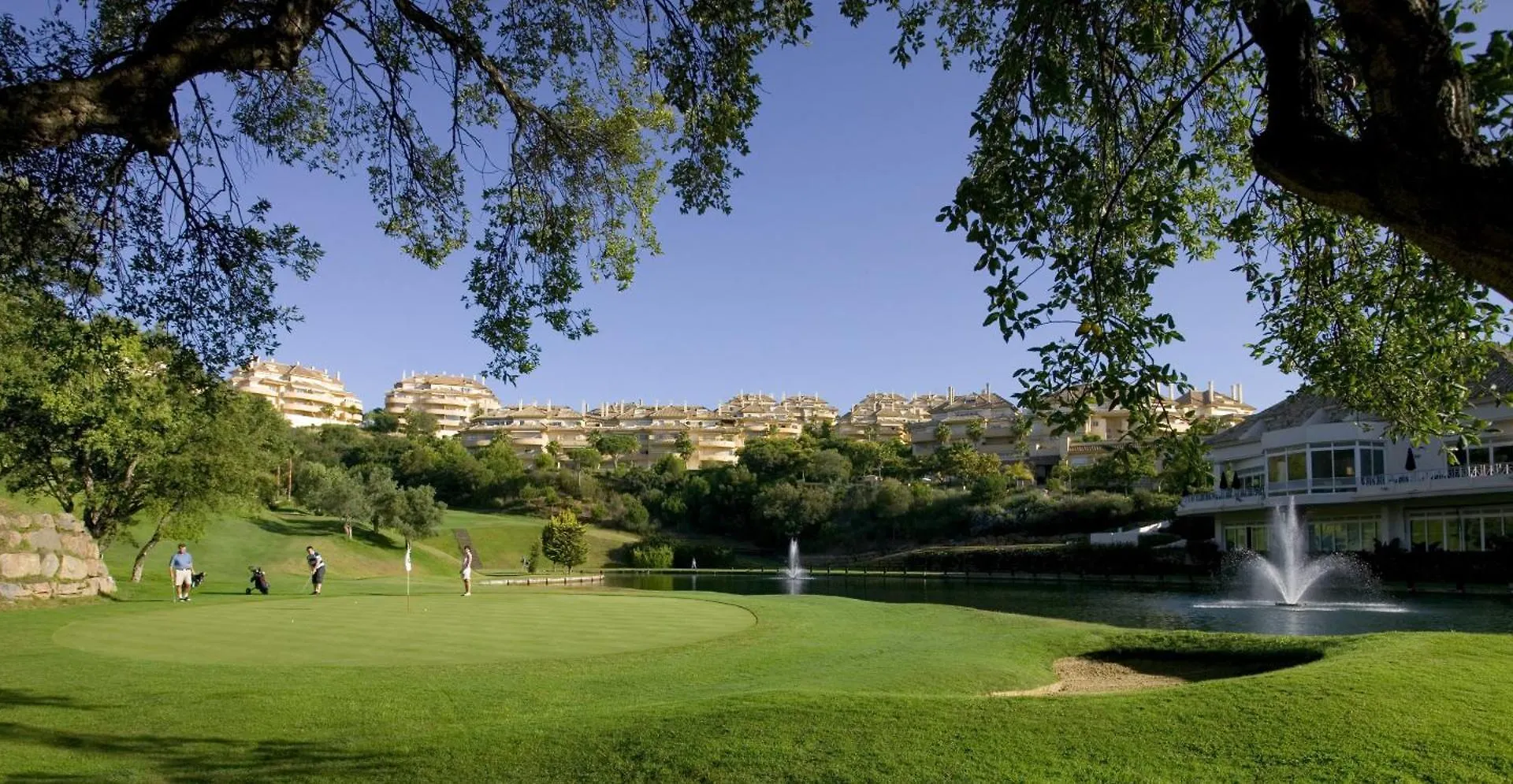 Cubo'S Apartamento Boutique Elviria Hills Marbella Spain