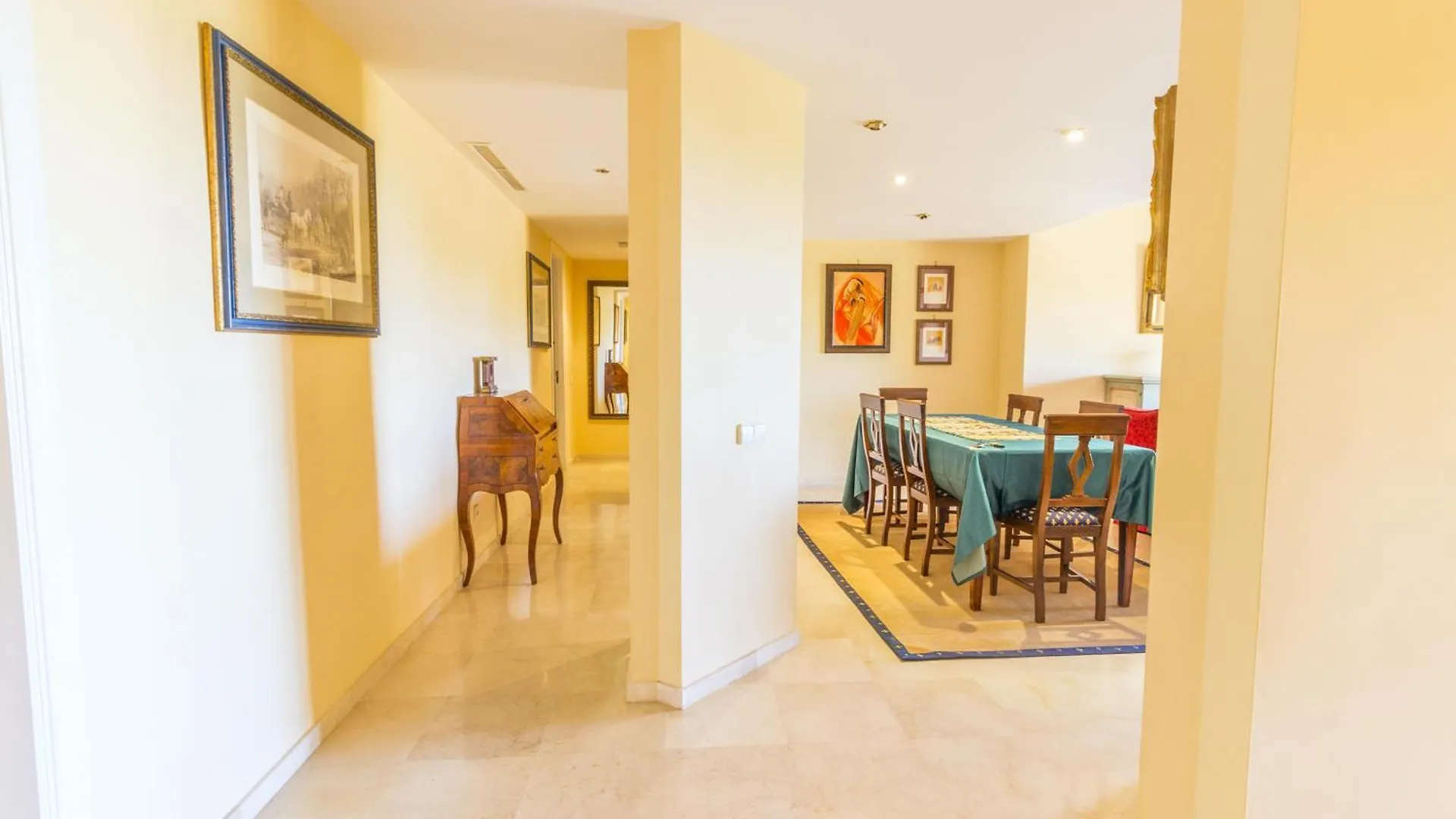 Cubo'S Apartamento Boutique Elviria Hills Marbella Apartmán